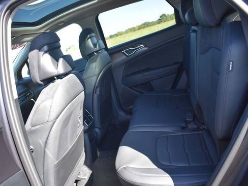 New 2026 Kia Sportage SX image 21