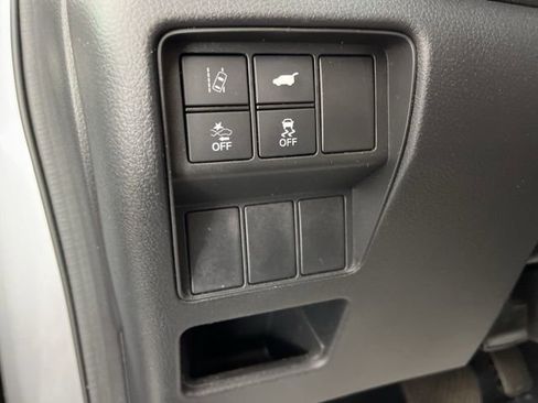 Used 2020 Honda CR-V Touring image 31
