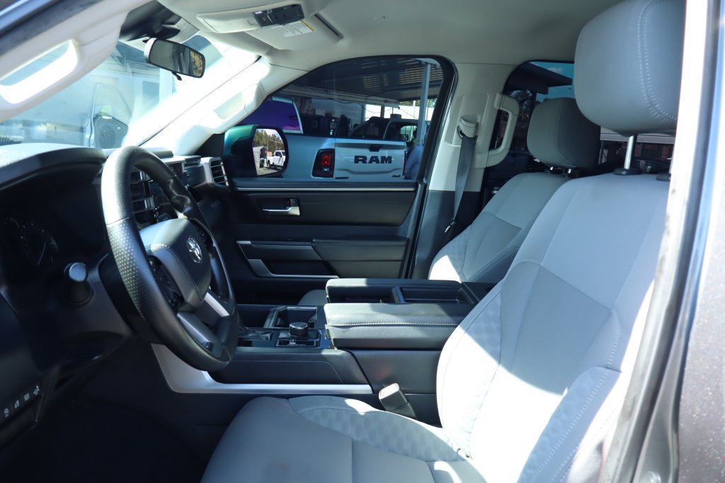 Used 2023 Toyota Tundra SR5 w/ SR5 Convenience Package AWD/4WD image 20