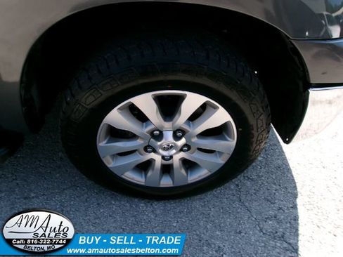 Used 2012 Toyota Tundra Limited w/ Platinum Pkg AWD/4WD image 22