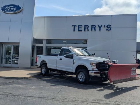 Used 2022 Ford F250 XL w/ Power Equipment Group AWD/4WD image 1