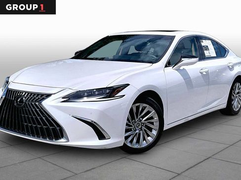 Used 2023 Lexus ES 300h Ultra Luxury w/ Accessory Package (Z1) FWD image 1