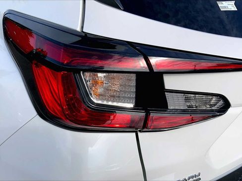 Certified 2024 Subaru Crosstrek 2.5i Limited AWD/4WD image 27