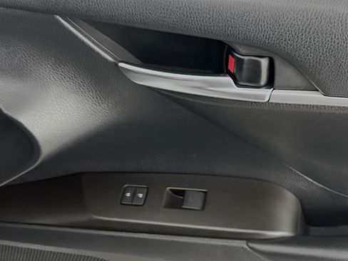 Used 2023 Toyota Camry SE FWD image 31