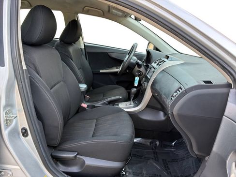 Used 2013 Toyota Corolla S FWD image 20