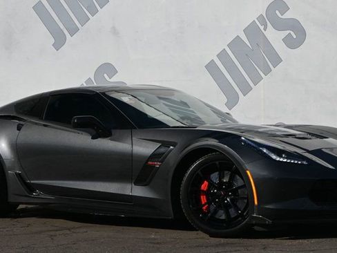 Used 2017 Chevrolet Corvette Grand Sport image 3