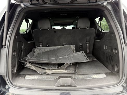 Used 2021 Chevrolet Suburban Z71 AWD/4WD image 55