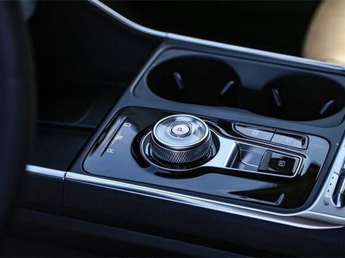 New 2026 Kia Carnival SX w/ SX Dark Edition Package image 23