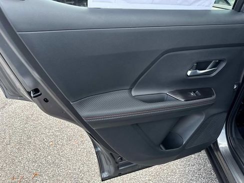 New 2025 Nissan Kicks SR image 14