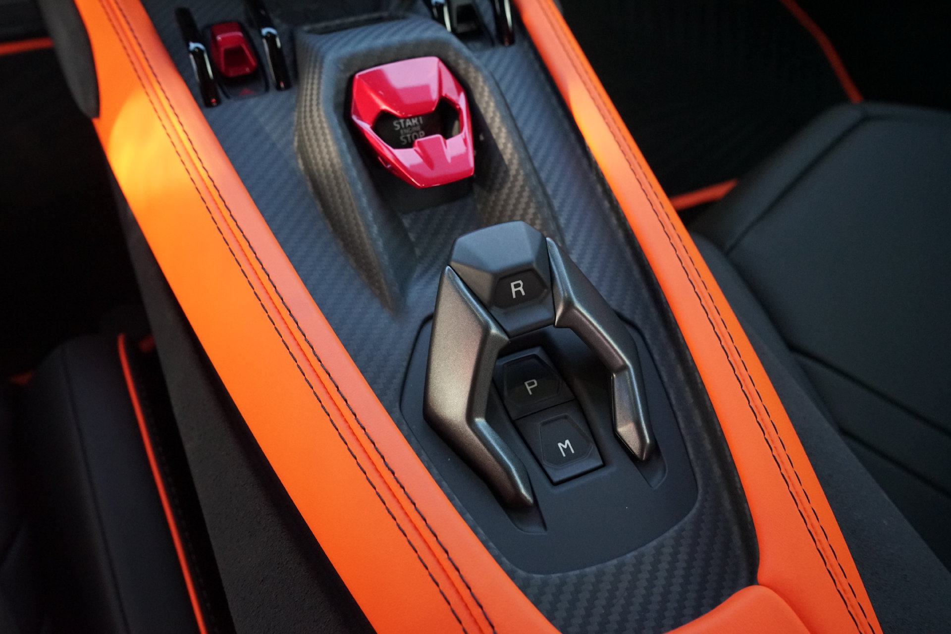 Used 2025 Lamborghini Revuelto AWD/4WD image 18