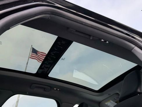 Used 2022 Lincoln Corsair Reserve image 7