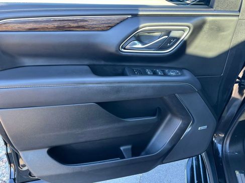 Used 2023 Chevrolet Tahoe Premier image 14