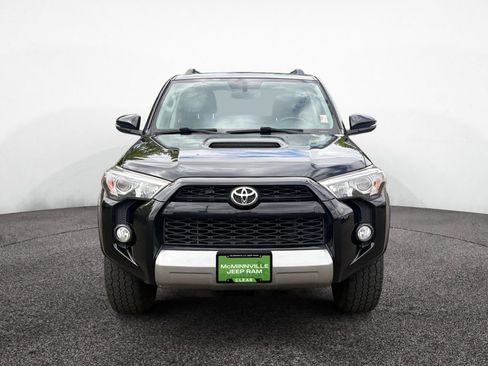 Used 2018 Toyota 4Runner TRD Off-Road Premium AWD/4WD image 8