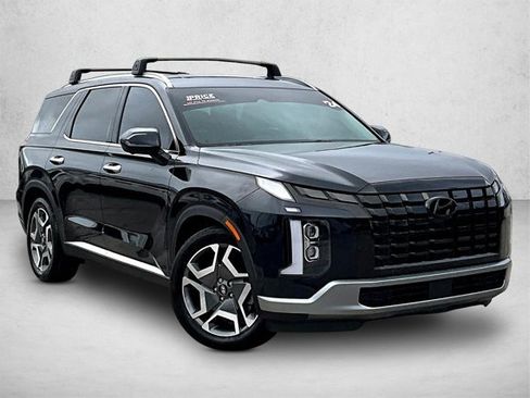 Used 2024 Hyundai Palisade Limited image 12