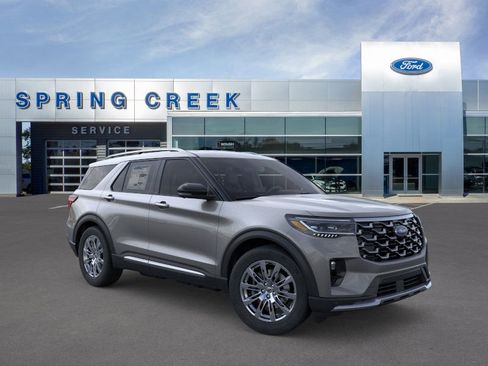 New 2026 Ford Explorer Platinum image 7