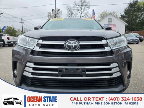 Used 2017 Toyota Highlander XLE image 7