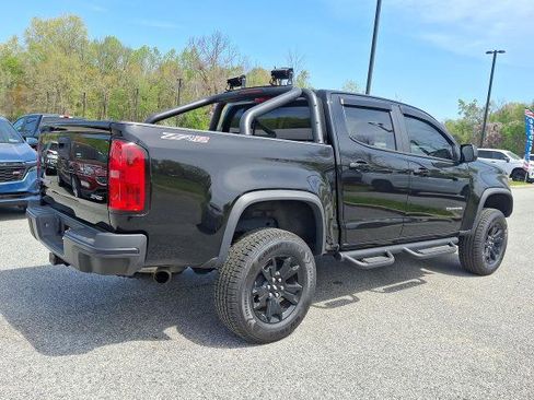 Certified 2022 Chevrolet Colorado ZR2 w/ ZR2 Midnight Special Edition image 54