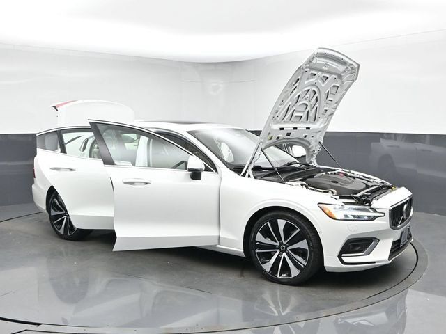 Used 2023 Volvo S60 B5 Ultimate w/ Climate Package FWD image 50