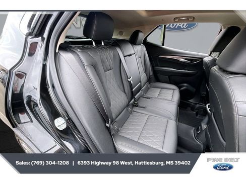 Used 2023 Buick Envision Avenir FWD image 20