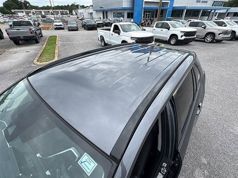 Used 2025 Toyota RAV4 LE AWD/4WD image 14