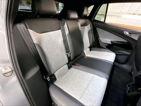New 2026 Volkswagen ID.4 Pro image 26