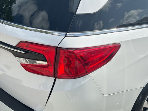 Certified 2024 Honda Odyssey Elite image 26