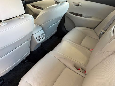 Used 2012 Lexus ES 350 FWD image 15