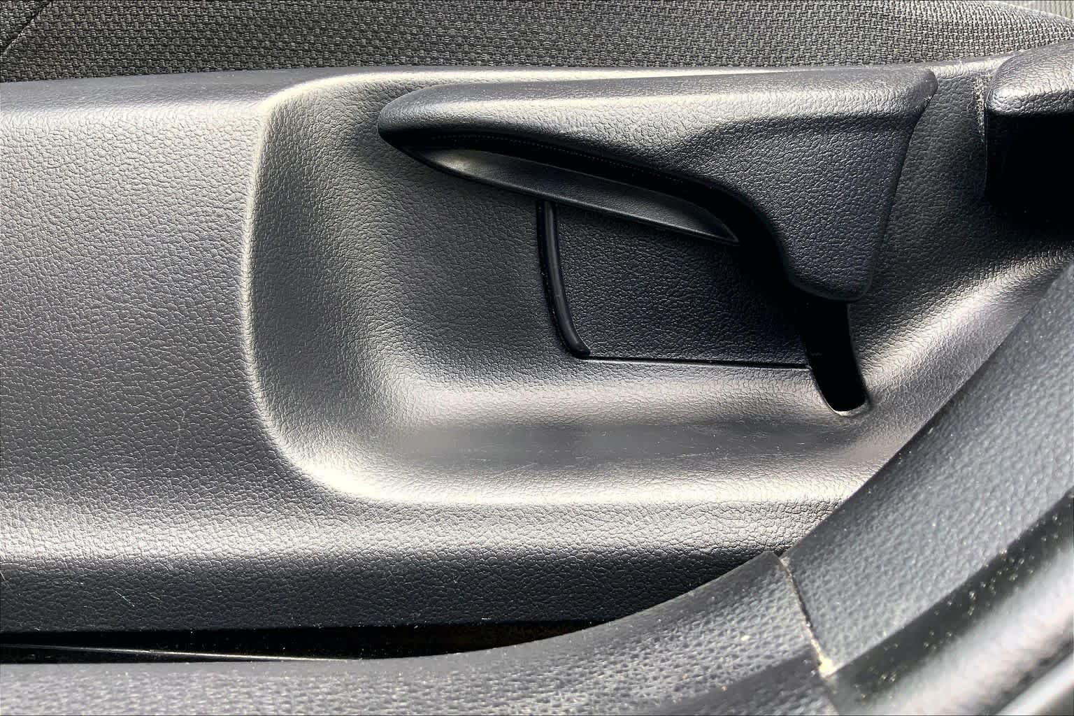 Used 2020 Toyota Corolla SE FWD image 34