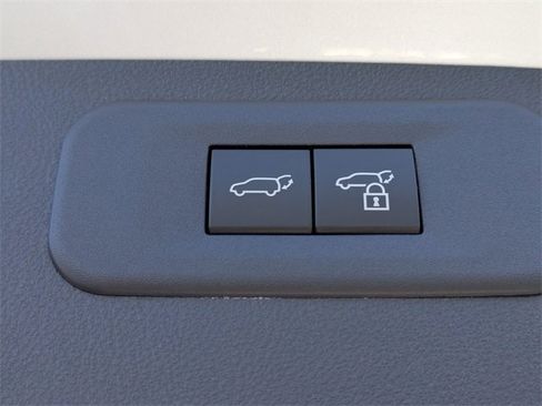 Used 2025 Lexus NX 250 250 Premium w/ Towing Package (2000 Lbs) image 13