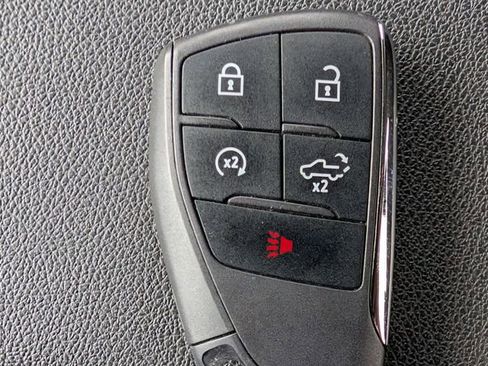 Used 2024 Chevrolet Silverado 1500 LT image 28