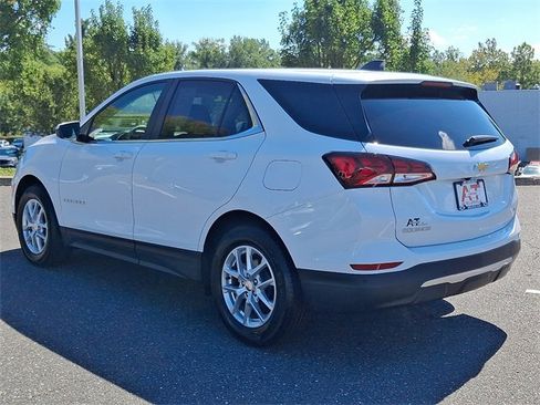 Certified 2022 Chevrolet Equinox LT image 4