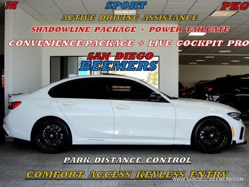 Used 2022 BMW 330i Sedan w/ M Sport Package RWD image 14