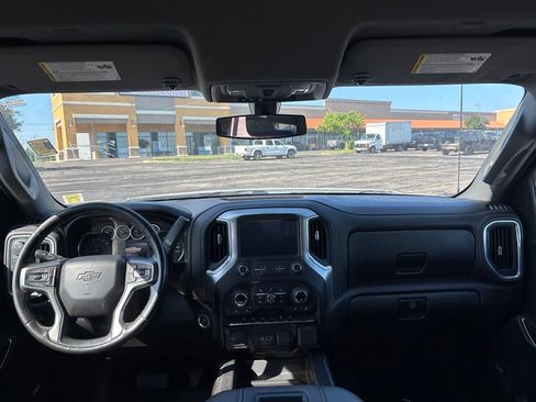 Used 2021 Chevrolet Silverado 1500 RST w/ Convenience Package II AWD/4WD image 11