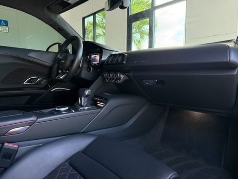 Used 2017 Audi R8 V10 plus AWD/4WD image 35