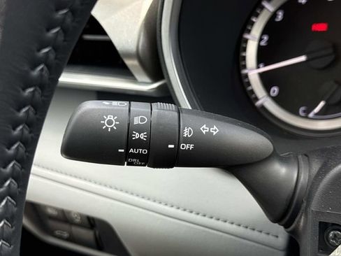 Used 2026 Toyota Highlander XLE AWD/4WD image 27