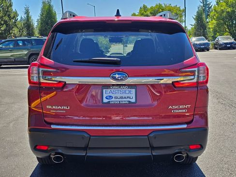 Used 2023 Subaru Ascent Touring AWD/4WD image 6