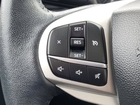 Certified 2023 Ford Explorer XLT w/ Equipment Group 202A AWD/4WD image 18