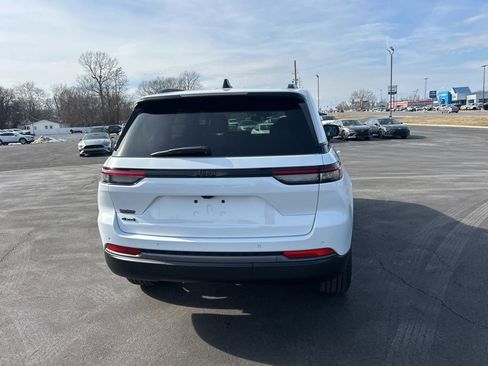 New 2026 Jeep Grand Cherokee Limited AWD/4WD image 6