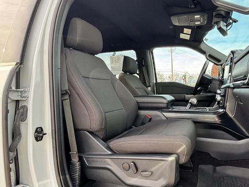 Certified 2022 Ford F150 XLT w/ Equipment Group 302A High image 29