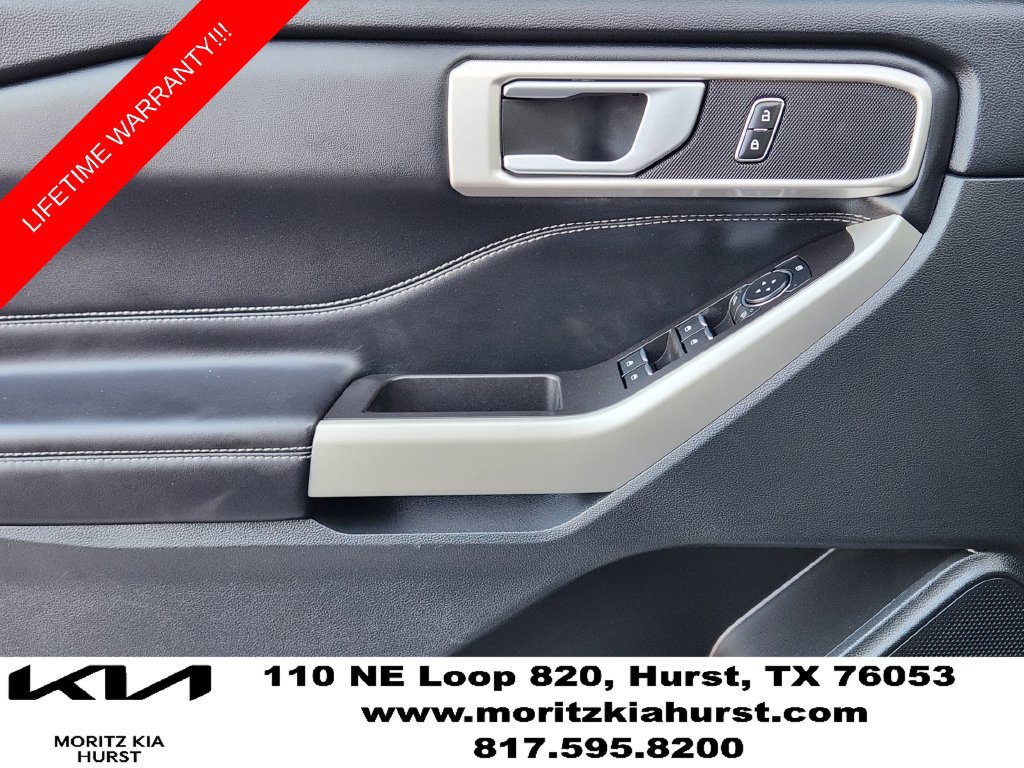 Used 2023 Ford Explorer XLT w/ Equipment Group 202A RWD image 19