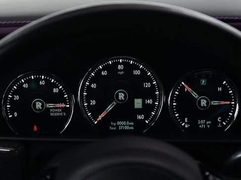 Certified 2022 Rolls-Royce Cullinan Black Badge w/ Dark Exterior Package AWD/4WD image 45