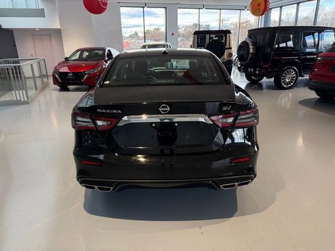 Used 2023 Nissan Maxima SV w/ Floor Mat Group image 9