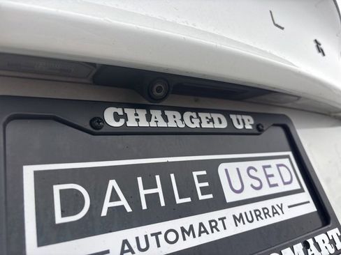 Used 2019 Tesla Model 3 Standard Range Plus image 6