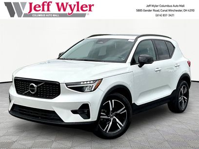 Used 2023 Volvo XC40 B5 Plus