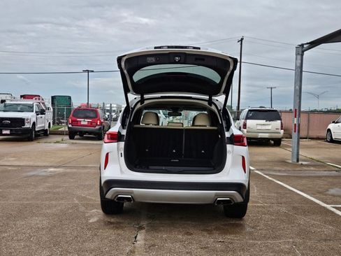Used 2021 INFINITI QX50 Luxe FWD image 8