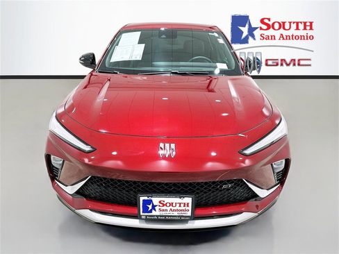 Used 2025 Buick Envista Sport Touring w/ Convenience I Package image 1