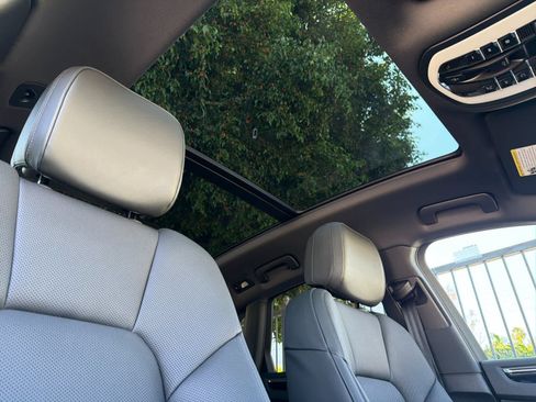 New 2026 Porsche Macan AWD/4WD image 18