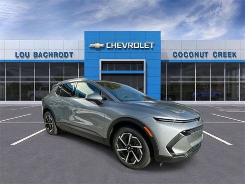 New 2026 Chevrolet Equinox EV LT image 2