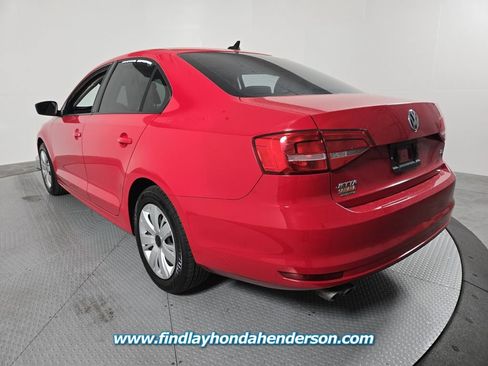 Used 2015 Volkswagen Jetta TDI S FWD image 4