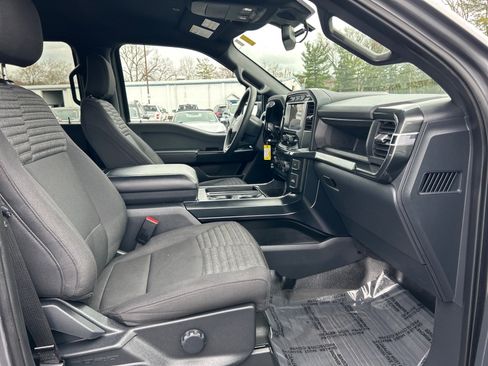 Certified 2022 Ford F150 XL w/ STX Black Appearance Package image 16